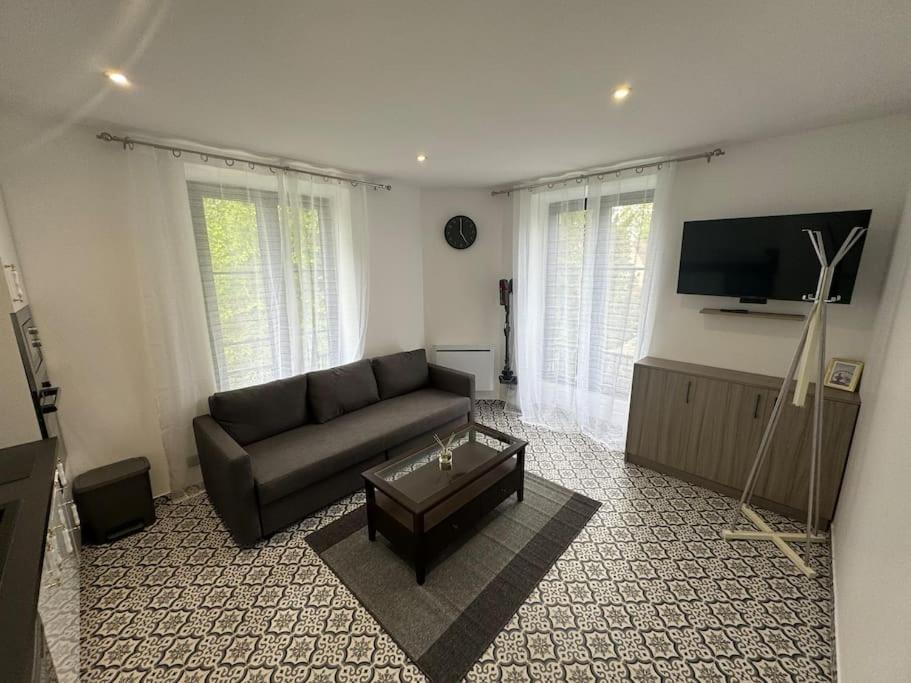 L'Etoile De Seine 77 Appartement 3 Dammarie-lè-Lys Extérieur photo
